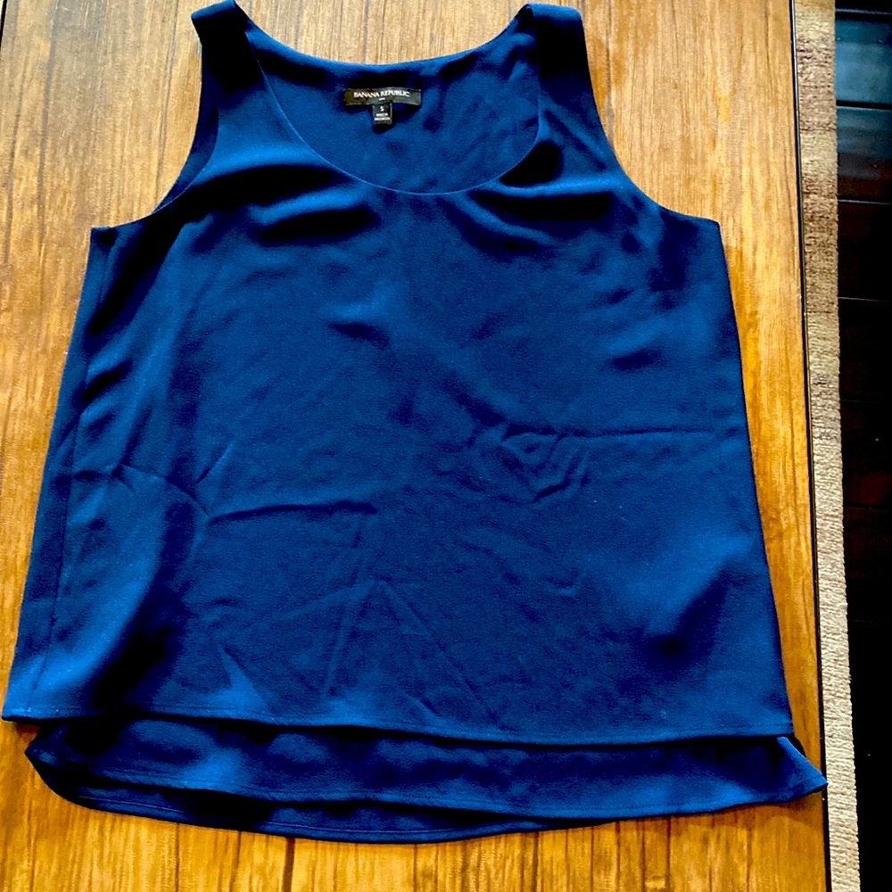 BR sleeves blouse, navy, layered, size S, wrinkles due to storage